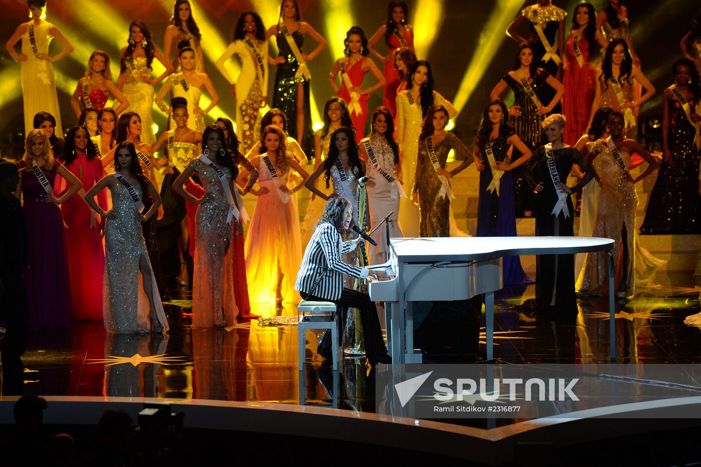 2013 Miss Universe competition final show