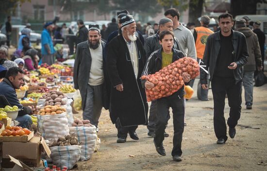 Green Market in Dushanbe