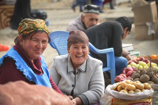 Green Market in Dushanbe