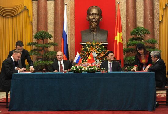 Vladimir Putin's official visit to Vietnam