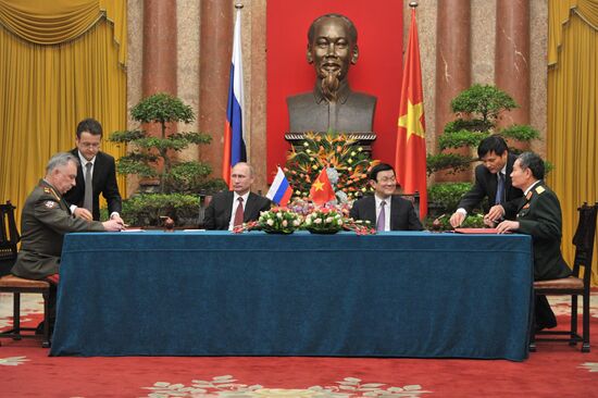 Vladimir Putin's official visit to Vietnam