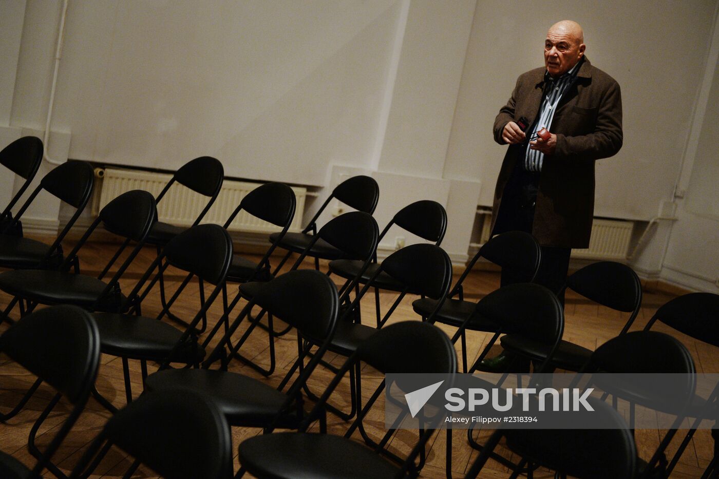 Opening Igor Ganzha's exhibition "Pozner. Big Portrait"