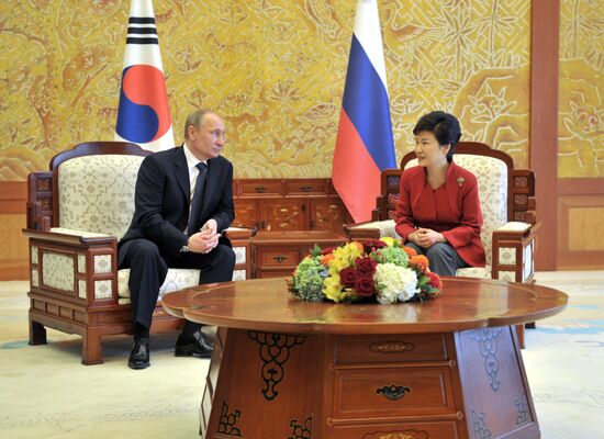 Vladimir Putin's official visit to South Korea