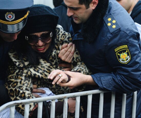 People line for Georgian citizenship in Tbilisi