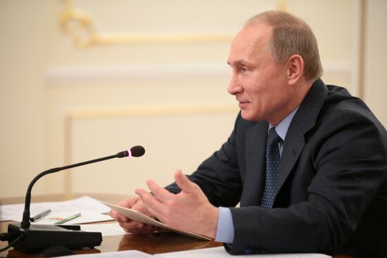 Vladimir Putin holds meeting in Novo-Ogaryovo