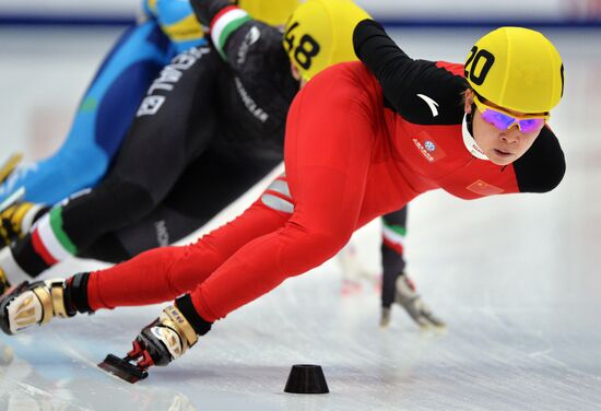 ISU World Cup Short Track. Women. 1000m