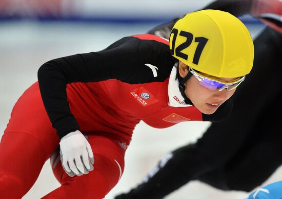 ISU World Cup Short Track. Women. 1000m