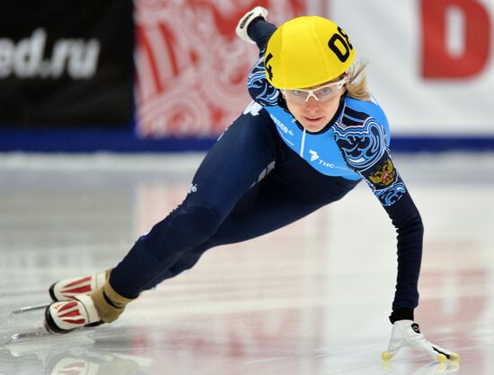 ISU World Cup Short Track. Women. 1000m