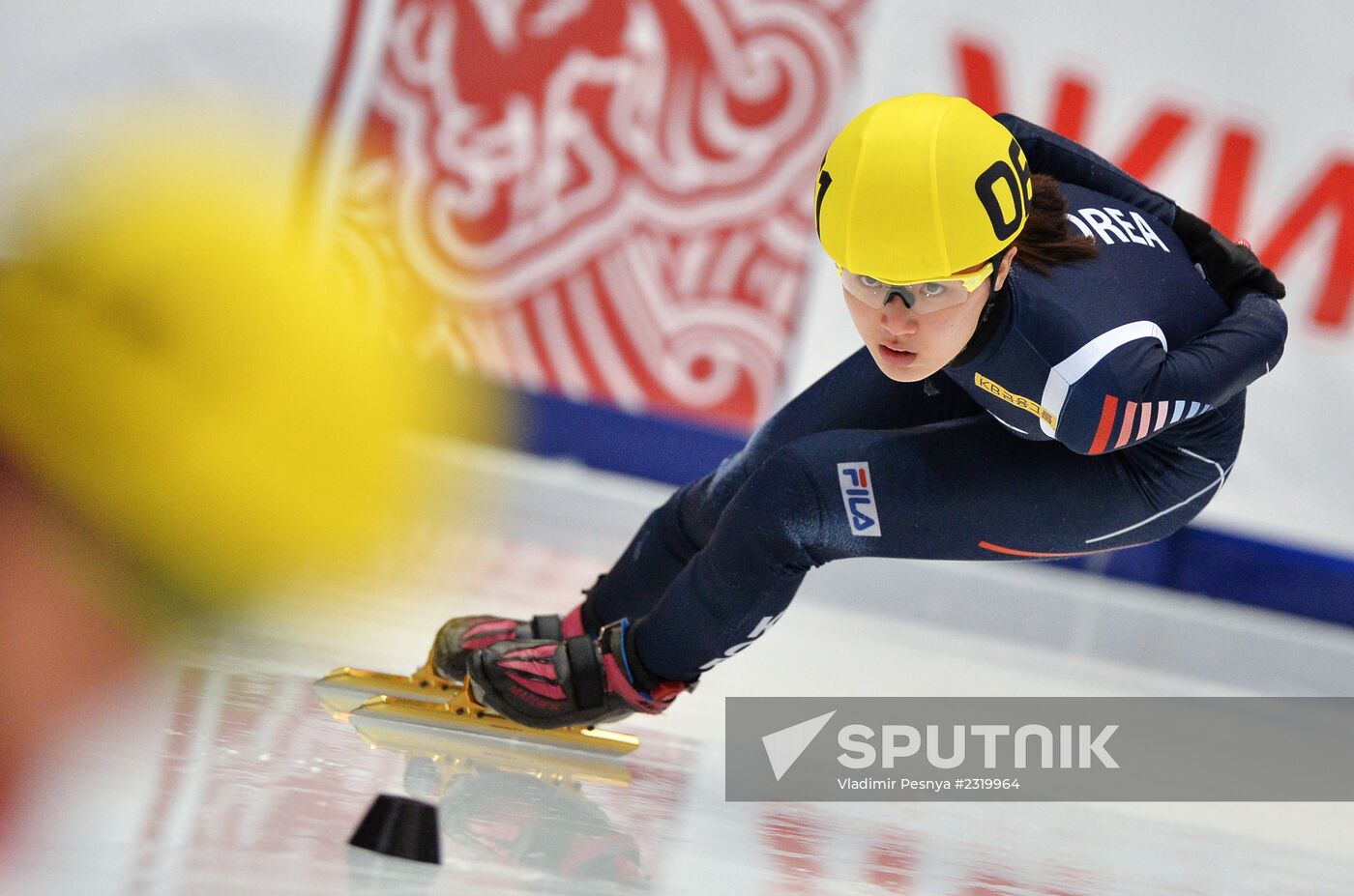 ISU World Cup Short Track. Women. 1000m