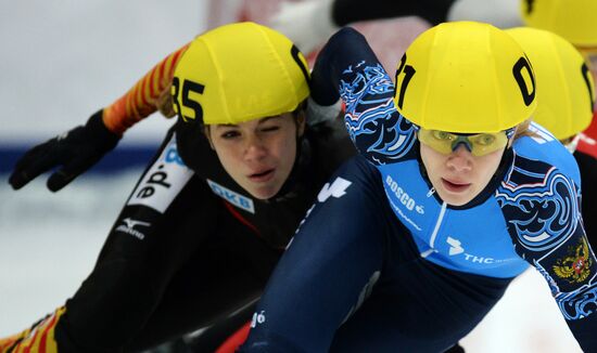 ISU World Cup Short Track. Women. 1000m