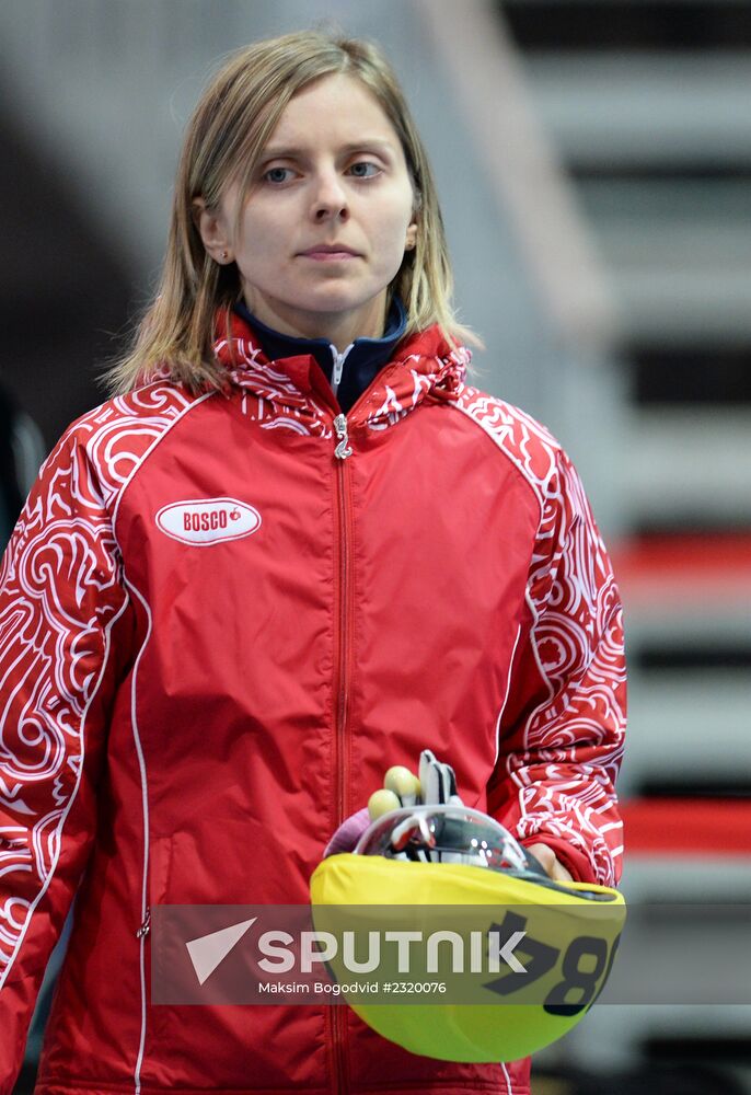 ISU World Cup Short Track. Women. 1000m