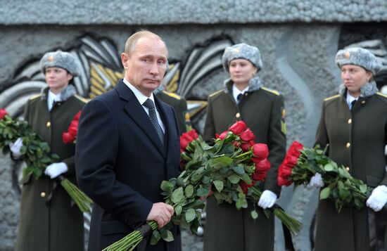 Vladimir Putin visits Ryazan Airborne School