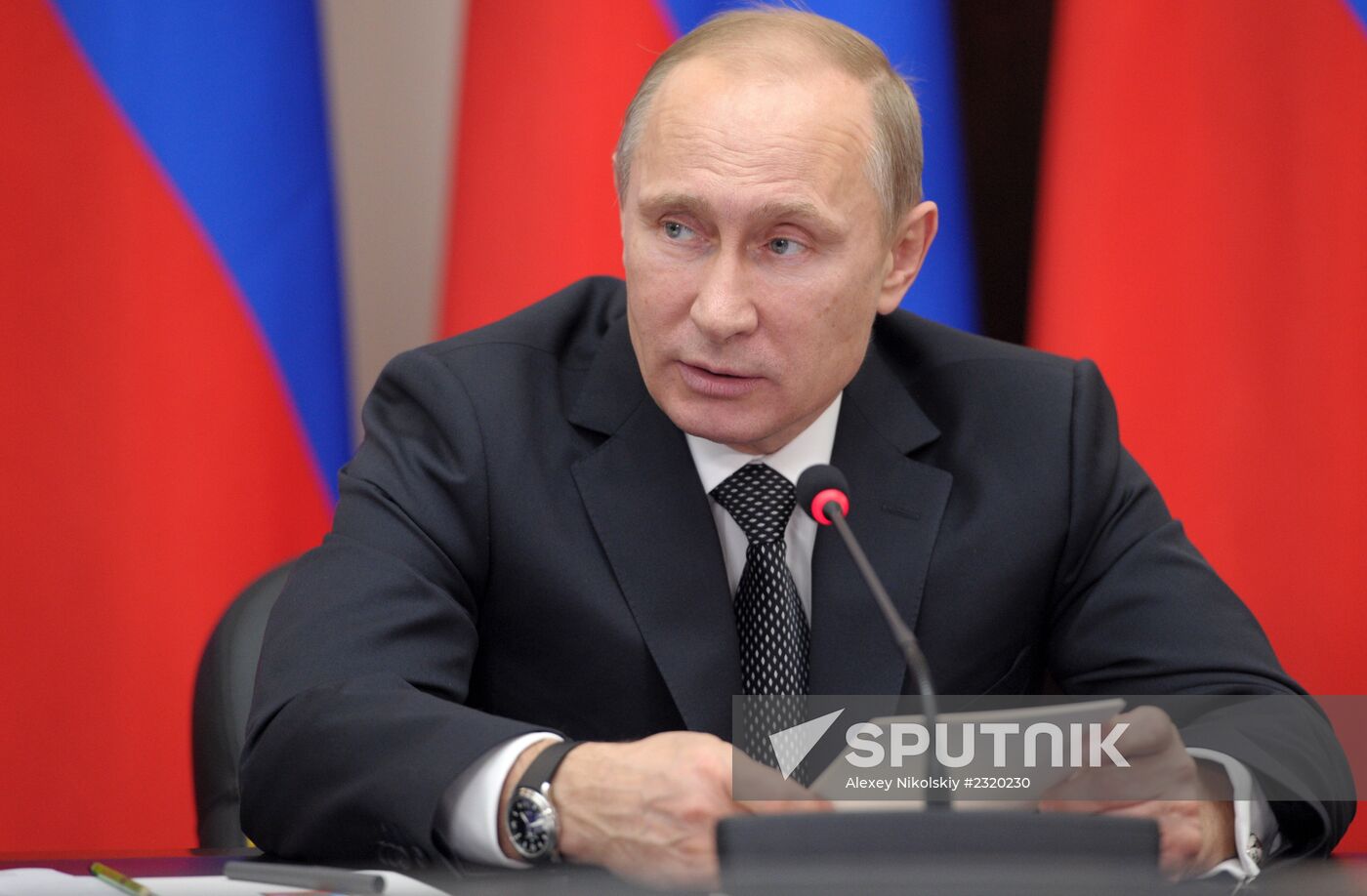 Vladimir Putin visits Ryazan Airborne School