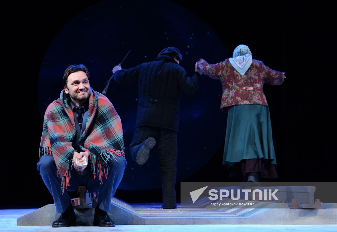 Dress rehearsal of play Unforgettable Acquaintances