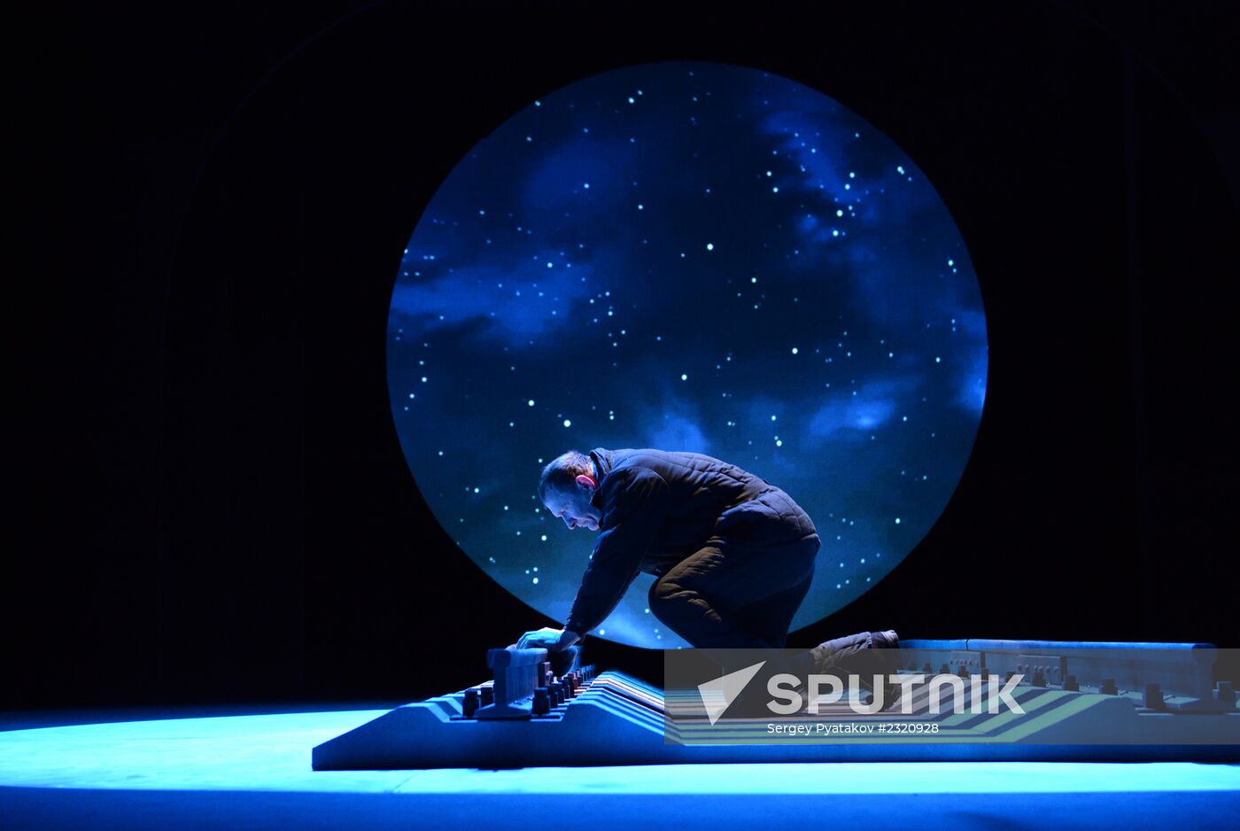 Dress rehearsal of play Unforgettable Acquaintances