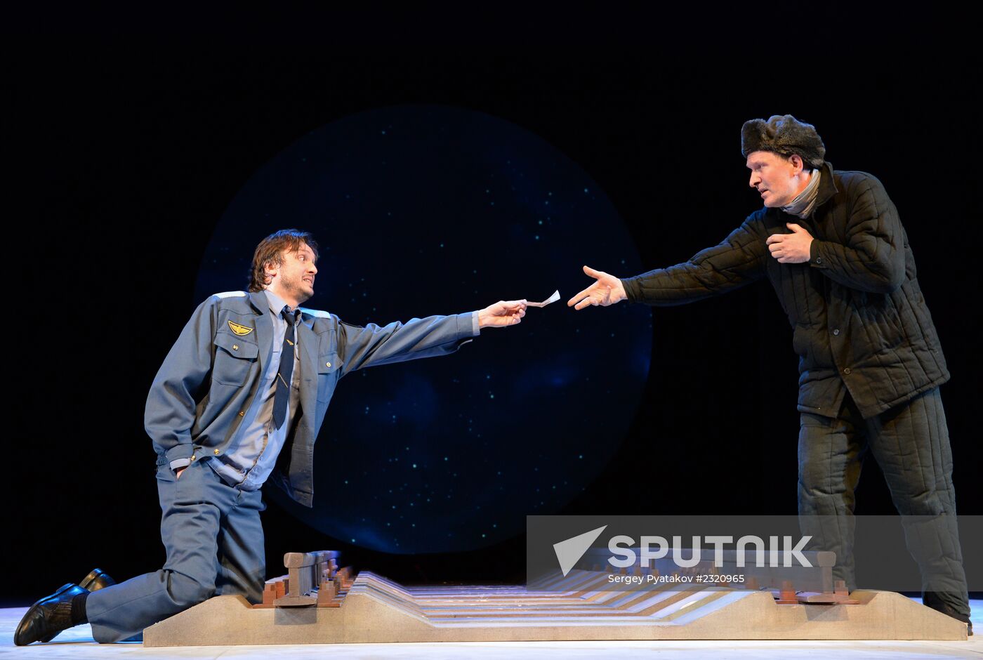 Dress rehearsal of play Unforgettable Acquaintances