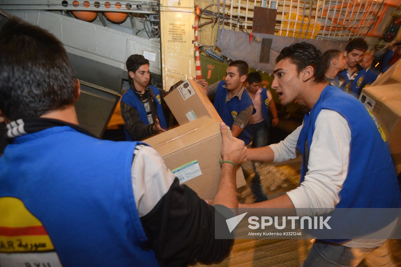 Russian plane with humanitarian aid arrives in Syria