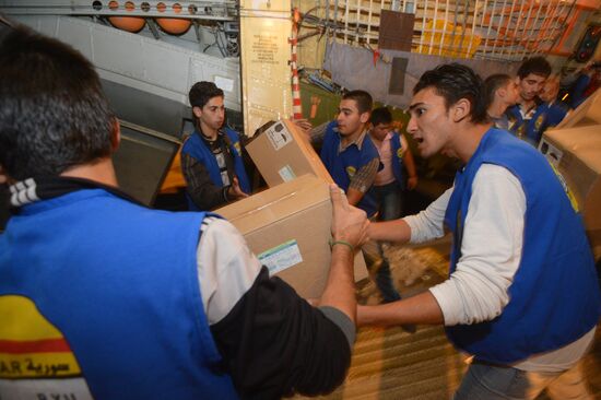 Russian plane with humanitarian aid arrives in Syria