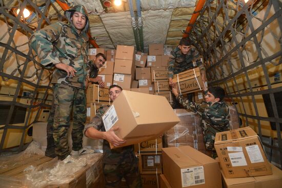 Russian plane with humanitarian aid arrives in Syria