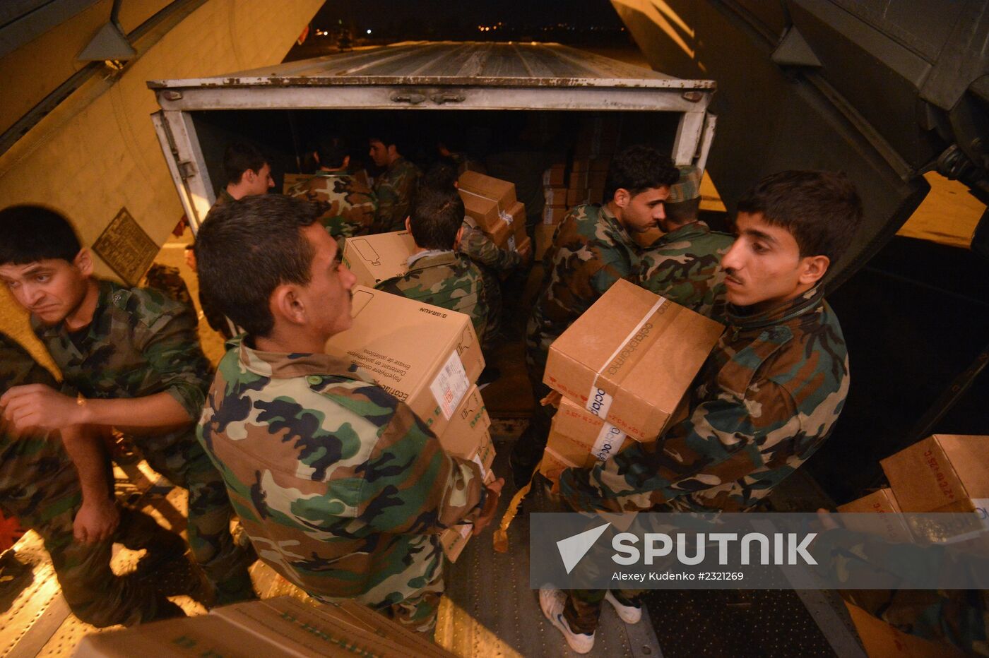 Russian plane with humanitarian aid arrives in Syria