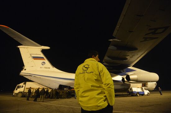 Russian plane with humanitarian aid arrives in Syria