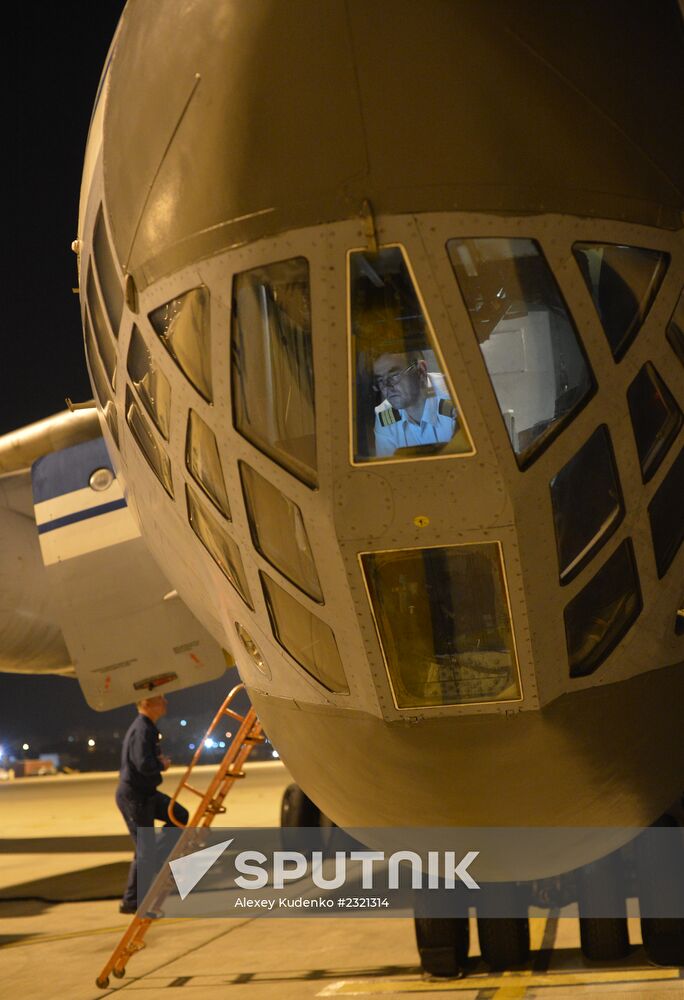 Russian plane with humanitarian aid arrives in Syria
