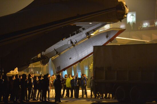 Russian plane with humanitarian aid arrives in Syria