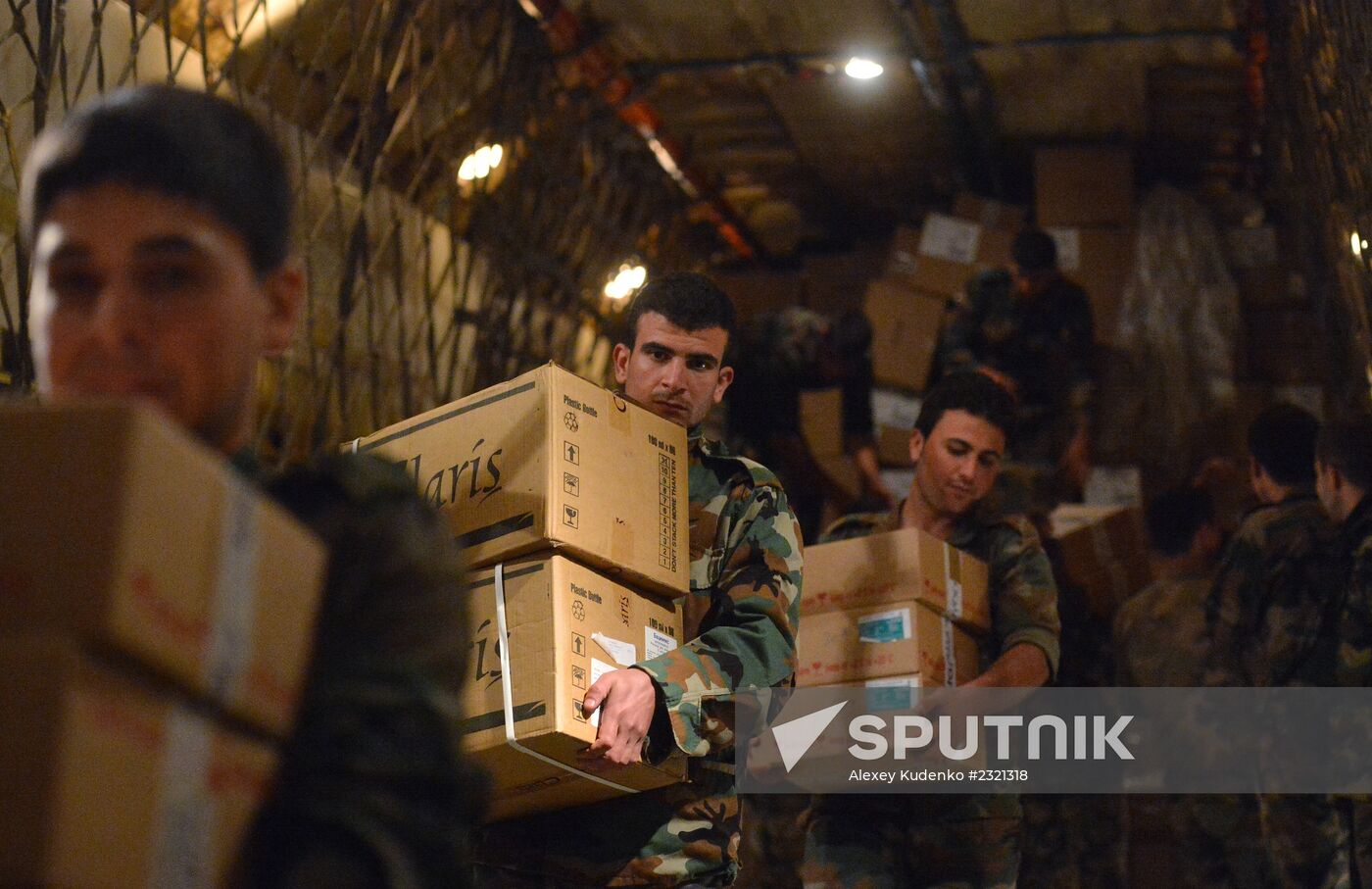Russian plane with humanitarian aid arrives in Syria