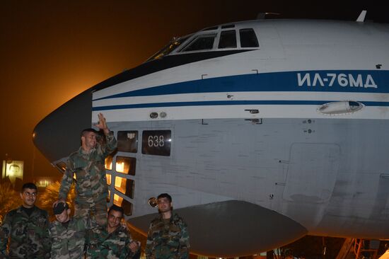 Russian plane with humanitarian aid arrives in Syria