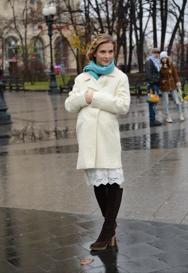 Filming final scene of movie "Congratulations to Men on Women's Day!"