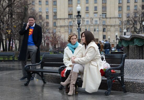 Filming final scene of movie "Congratulations to Men on Women's Day!"