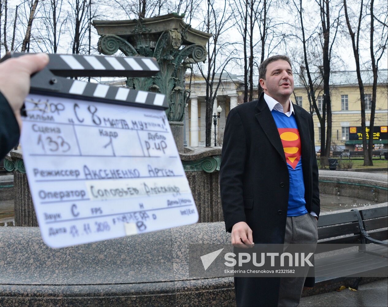 Filming final scene of movie "Congratulations to Men on Women's Day!"