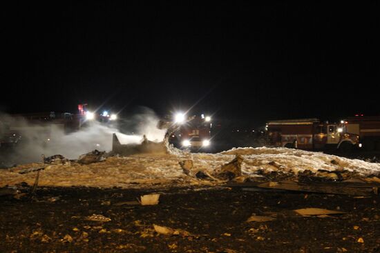 Passenger aircraft crashes at Kazan airport