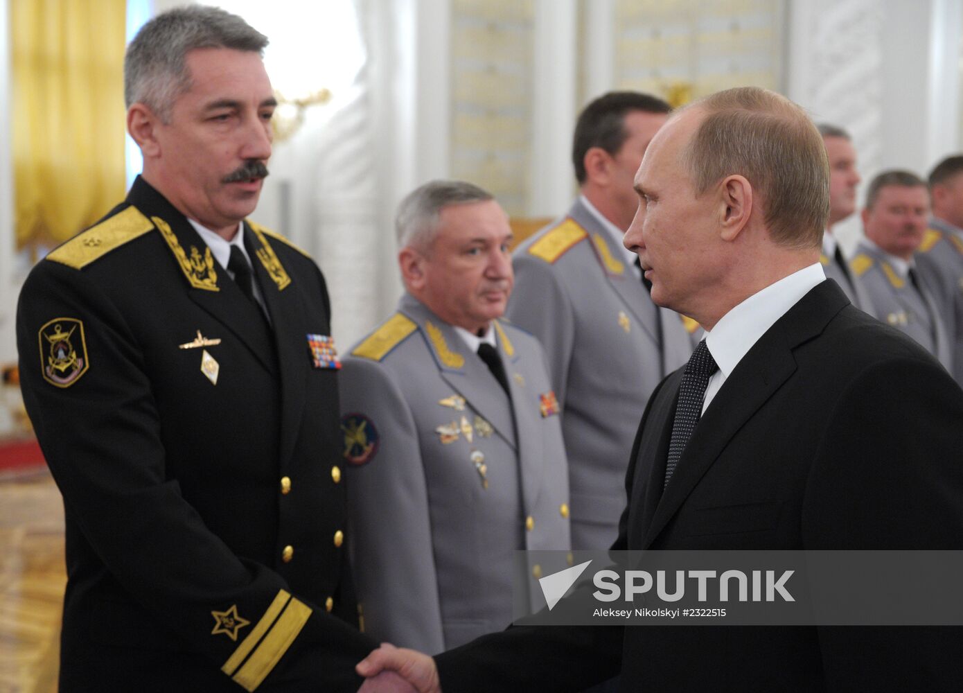 Vladimir Putin meets with officers appointed to senior command positions
