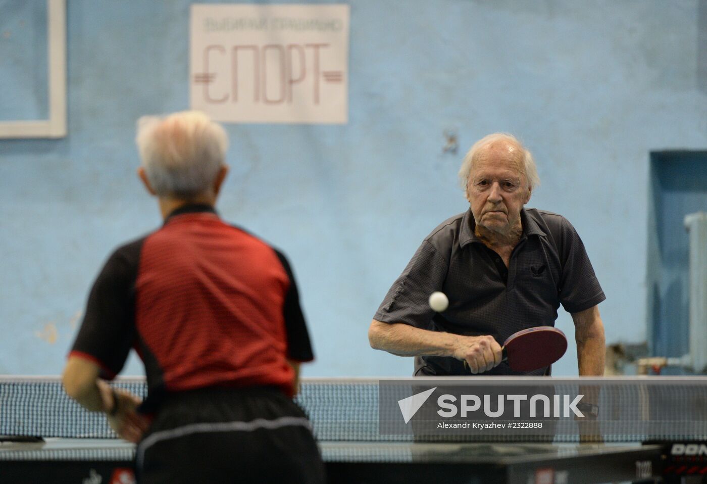 Oldest athlete Alexander Kaptarenko