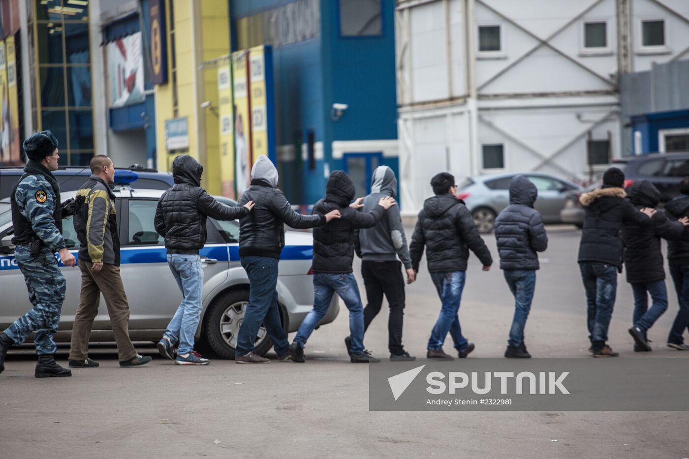 Police conduct immigration checks at Moscow shopping center in Lublino