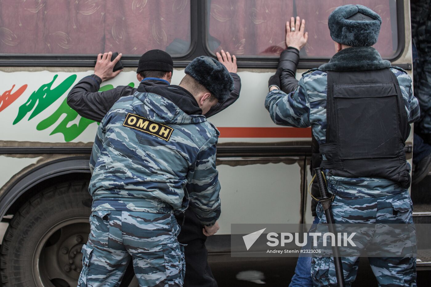 Police conduct immigration checks at Moscow shopping center in Lublino