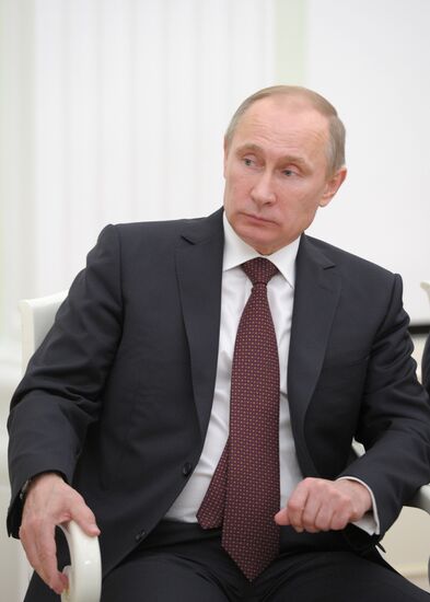 Vladimir Putin meets with Benjamin Netanyahu