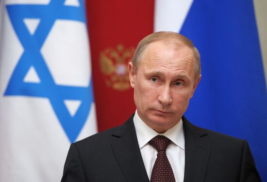 Vladimir Putin meets with Benjamin Netanyahu