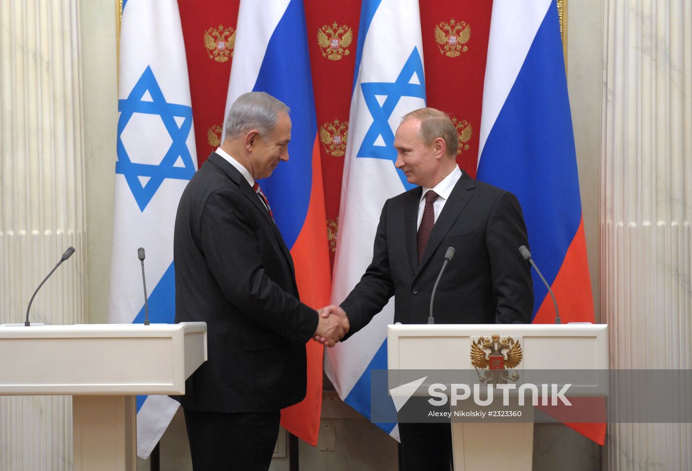 Vladimir Putin meets with Benjamin Netanyahu