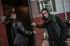Artist Pyotr Pavlensky summoned to Moscow for questioning