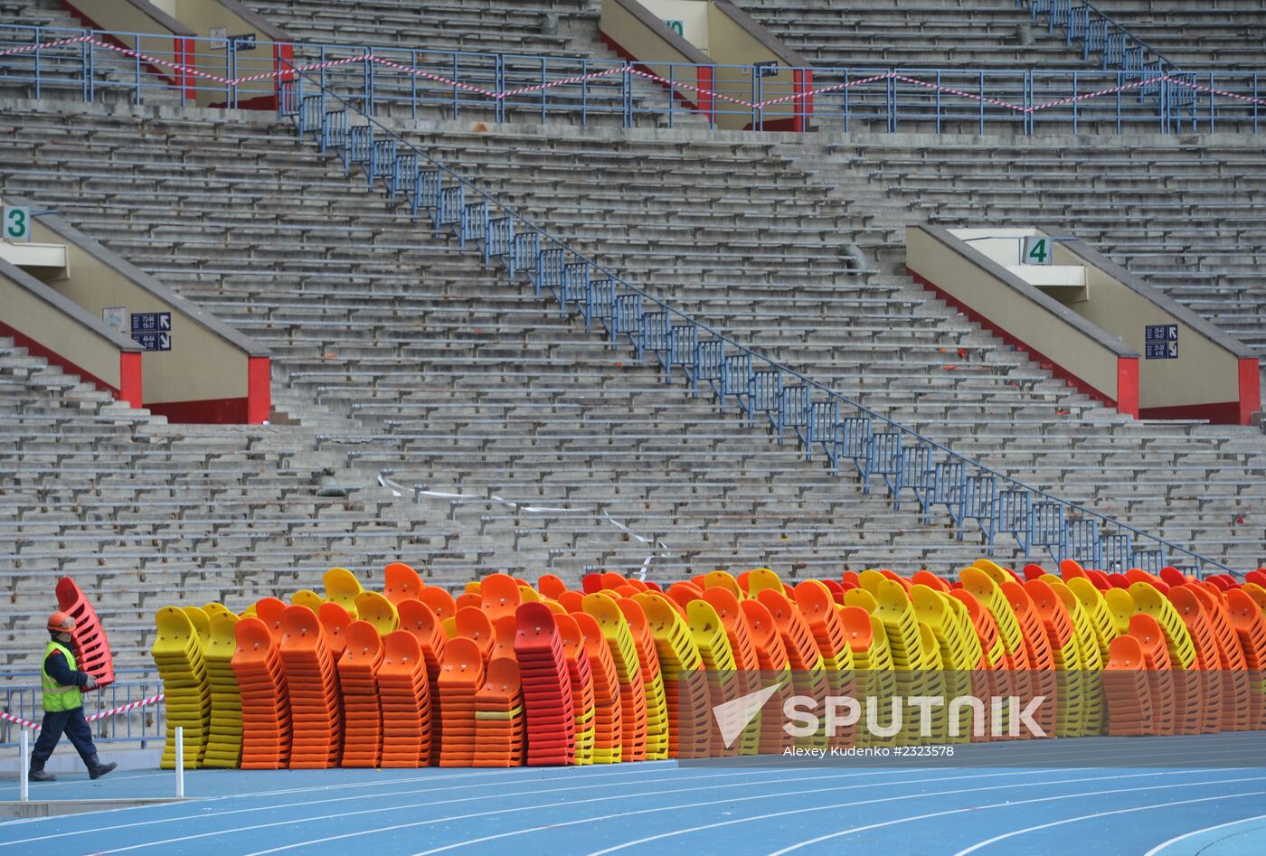 Renovation of Luzhniki stadium for 2018 football World Cup