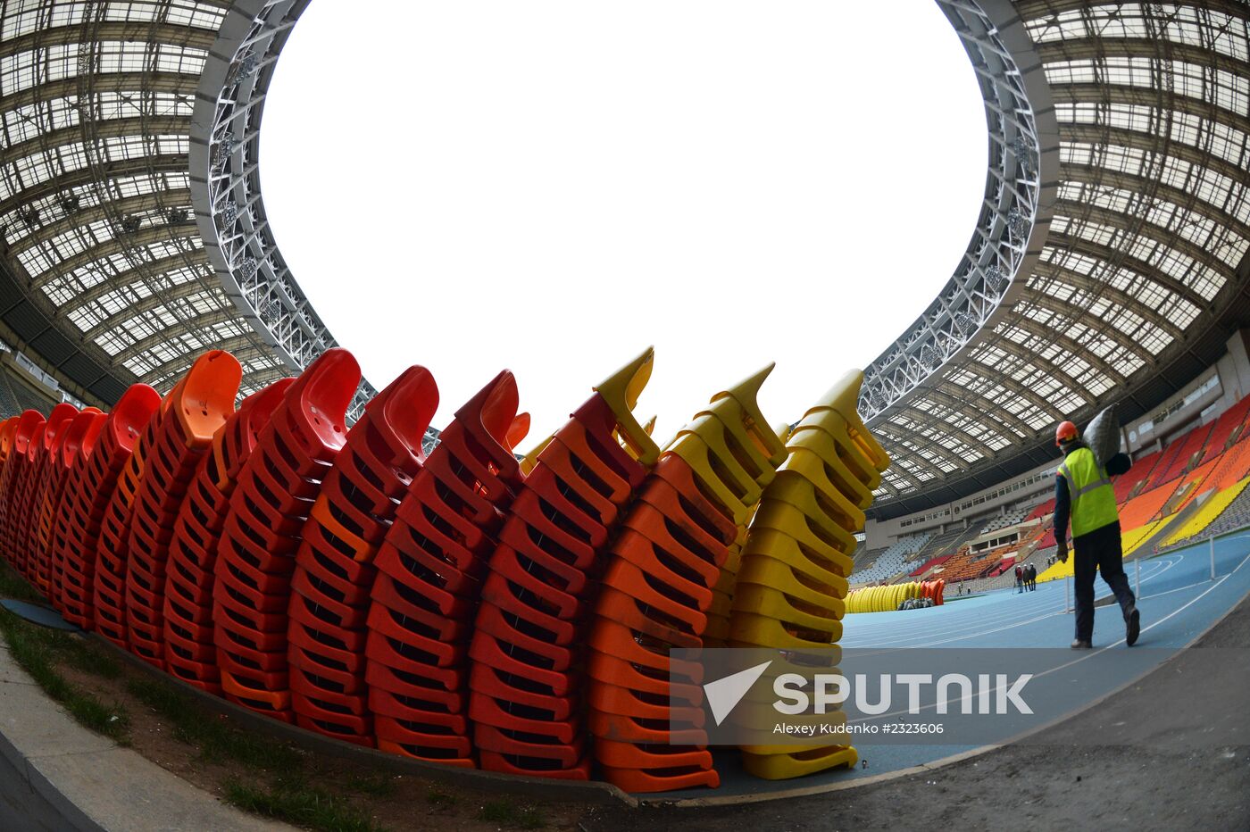 Renovation of Luzhniki stadium for 2018 football World Cup