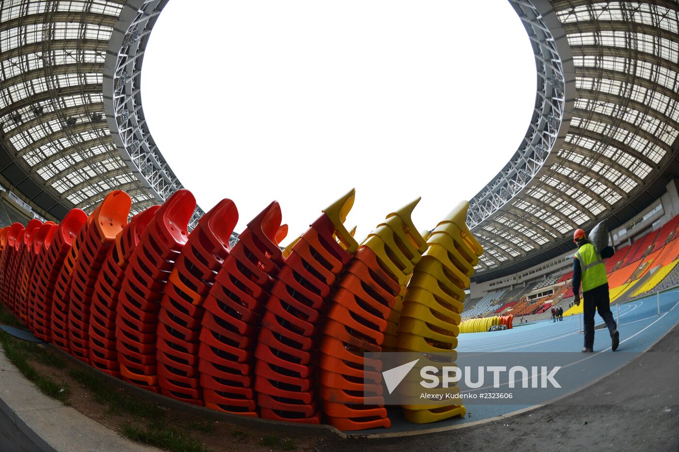 Renovation of Luzhniki stadium for 2018 football World Cup
