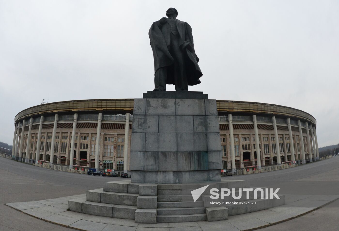 Renovation of Luzhniki stadium for 2018 football World Cup