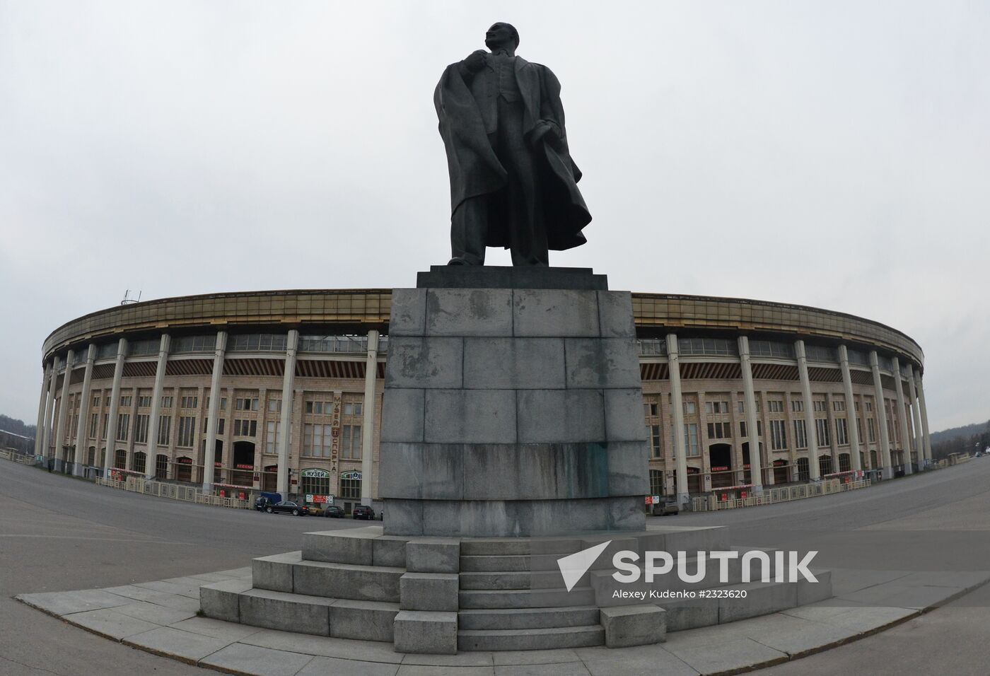 Renovation of Luzhniki stadium for 2018 football World Cup