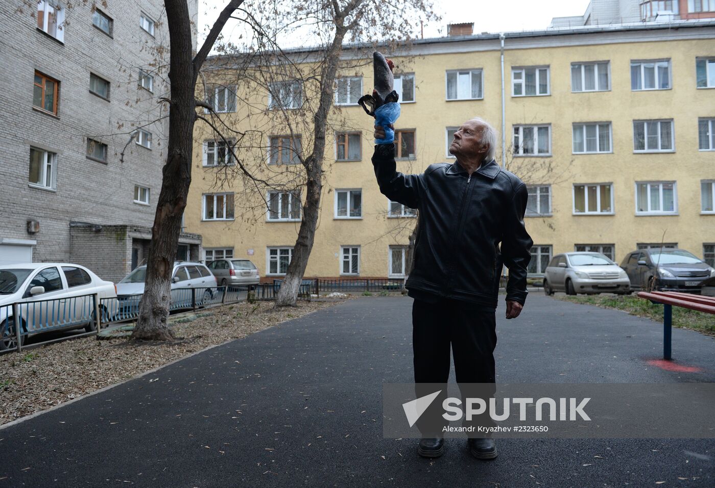 Siberian long-lived man prepares for Sochi 2014 Olympic torch relay
