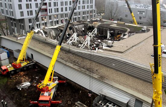 Riga supermarket foor collapse