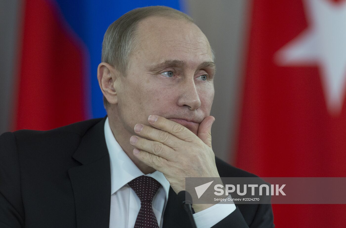 Vladimir Putin meets with Recep Tayyip Erdogan