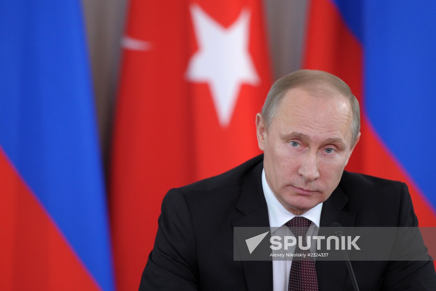 Vladimir Putin meets with Recep Tayyip Erdogan